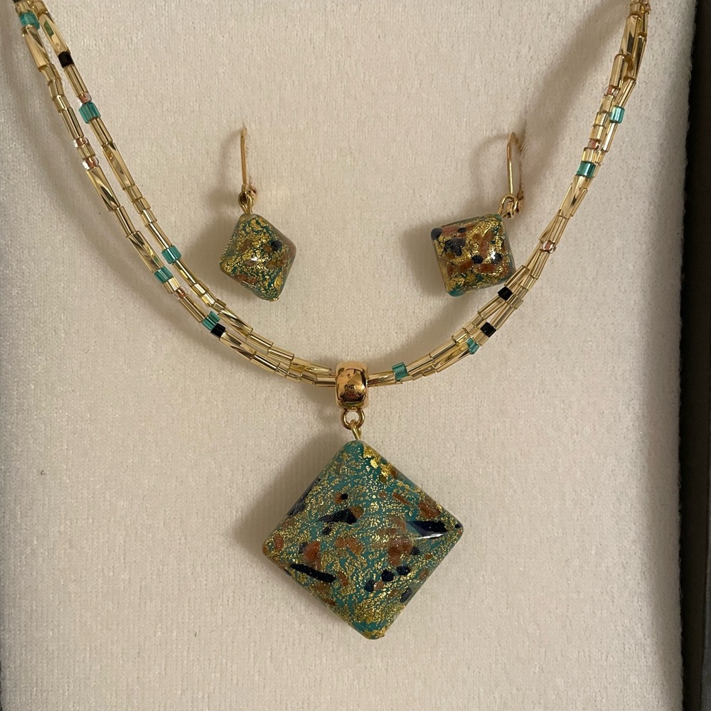 Gold and Teal Necklace & Earring Set